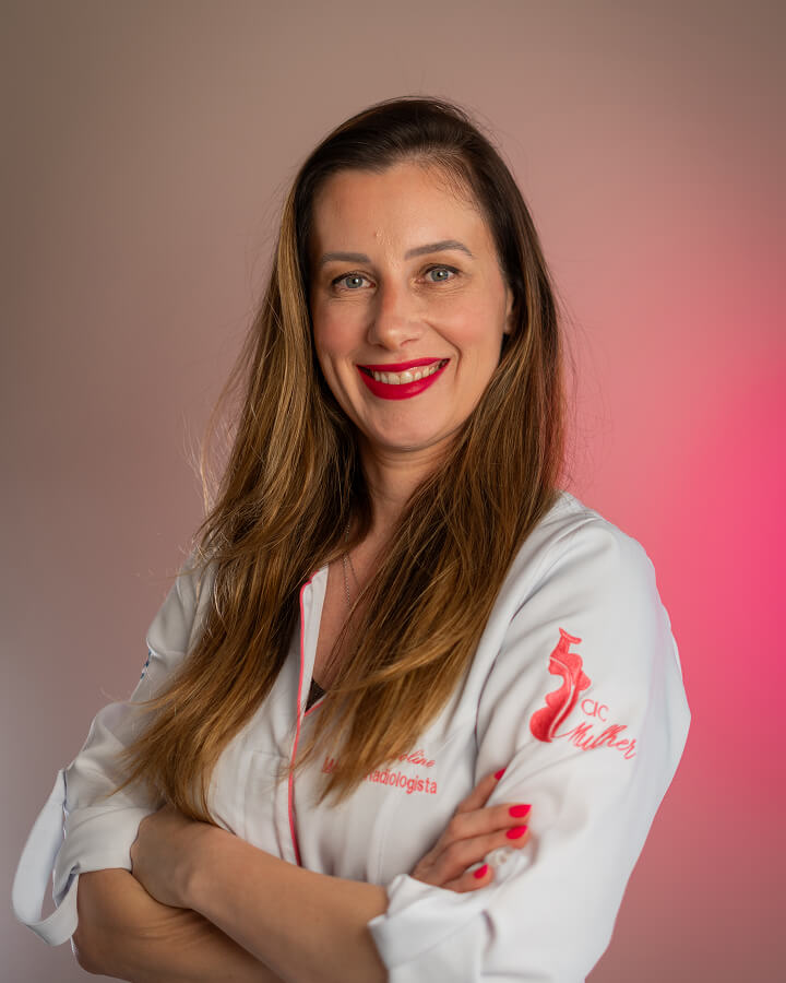 Dra. Caroline Brito Bassani